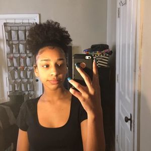 Meet your Posher, Ahjina